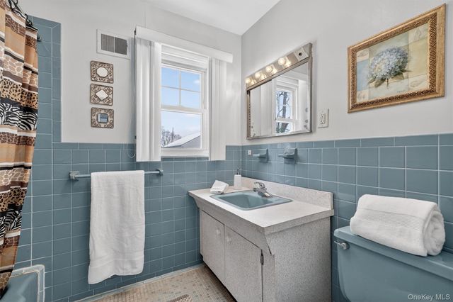 40 AKA 38 Grange Avenue, Yonkers, NY 10710