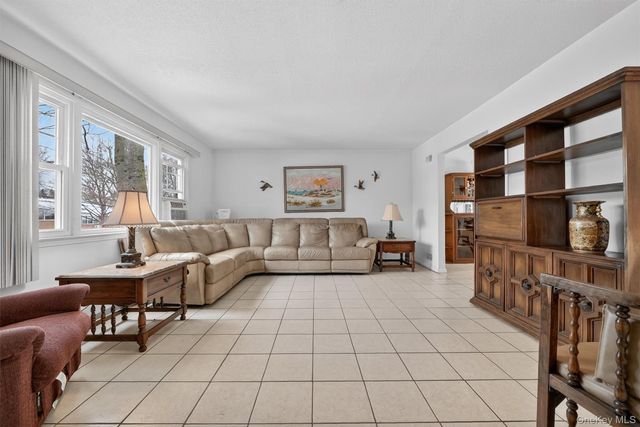 40 AKA 38 Grange Avenue, Yonkers, NY 10710