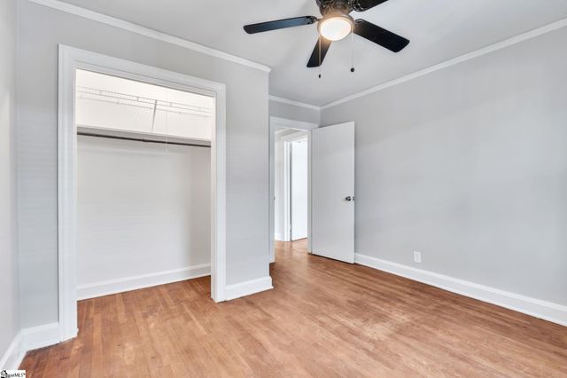 800 E Lee Road, Taylors, SC 29687