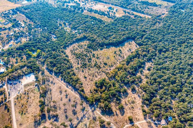 9200 Lockwood Springs RD, Manor, TX 78653