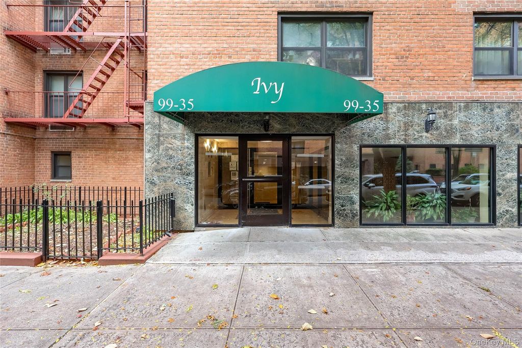 99-35 59th Avenue 4E, Corona, NY 11368