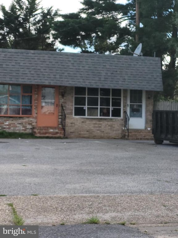 11 N VIRGINIA AVE #UNIT B, PENNS GROVE, NJ 08069 — photo 2