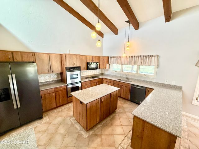 169 Mallard Lane, Daytona Beach, FL 32119