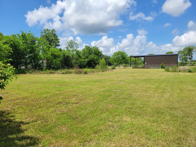 3510 Jack Beaver Road, Santa Fe, TX 77517