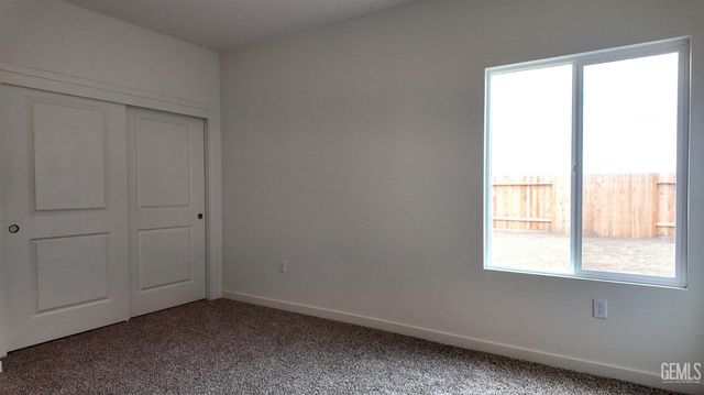 7307 Cryosphere Street, Bakersfield, CA 93311