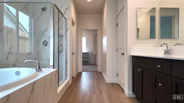 7307 Cryosphere Street, Bakersfield, CA 93311