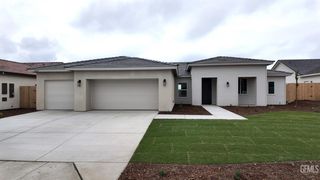 7307 Cryosphere Street, Bakersfield, CA 93311