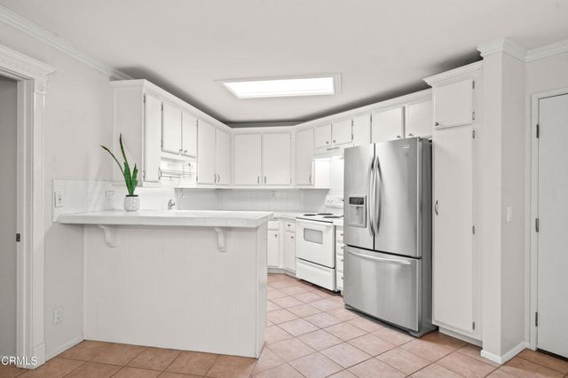 4210 Via Arbolada 301, Los Angeles, CA 90042