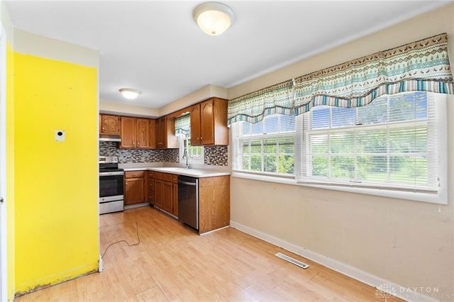 4303 Walbridge Trail, Beavercreek, OH 45430