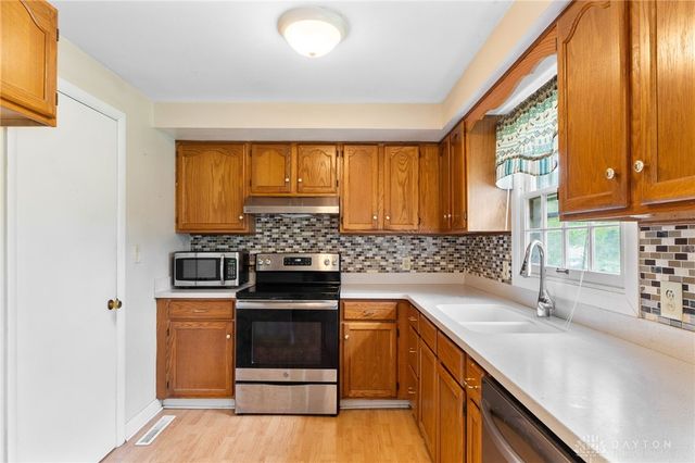 4303 Walbridge Trail, Beavercreek, OH 45430