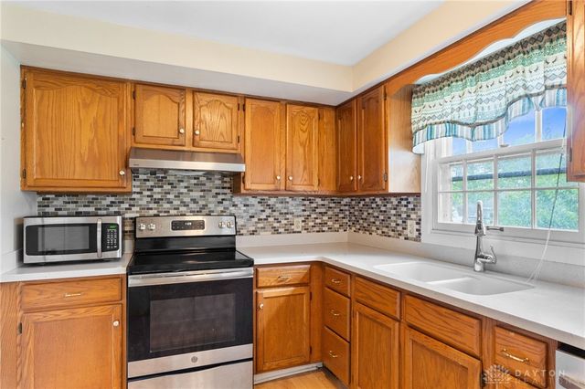 4303 Walbridge Trail, Beavercreek, OH 45430