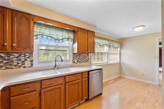 4303 Walbridge Trail, Beavercreek, OH 45430