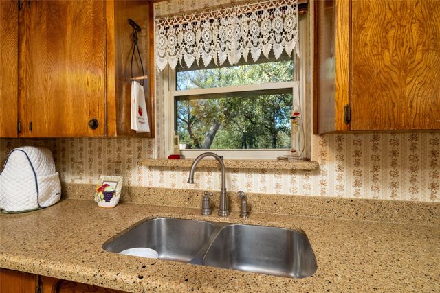 970 Live Oak Road, Santo, TX 76472