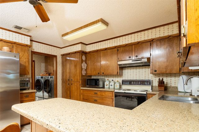 970 Live Oak Road, Santo, TX 76472