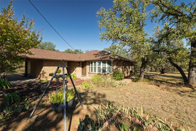 970 Live Oak Road, Santo, TX 76472