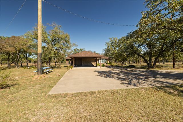 970 Live Oak Road, Santo, TX 76472