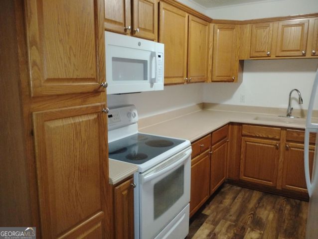 710 E Lanier Avenue, Fayetteville, GA 30214