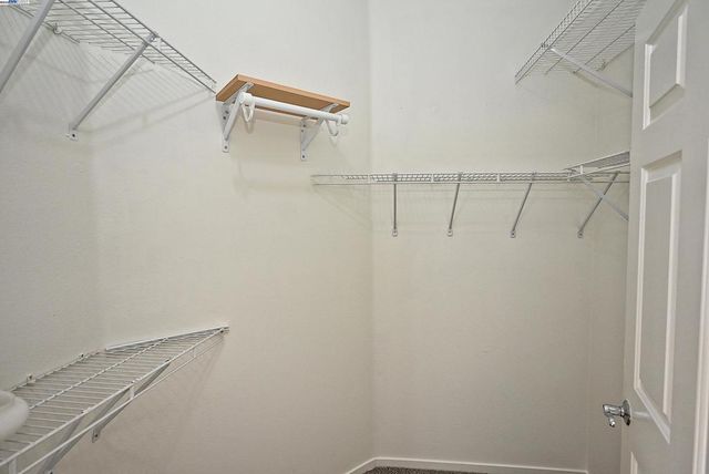 280 Caldecott Ln 221, Oakland, CA 94618