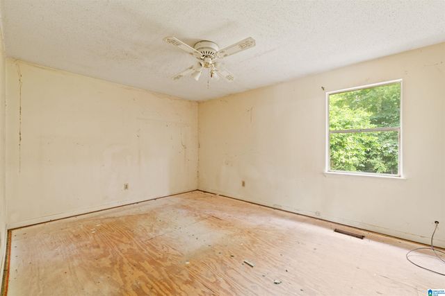 413 DEBBY LANE, Adamsville, AL 35005