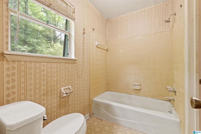 413 DEBBY LANE, Adamsville, AL 35005