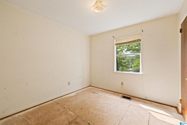 413 DEBBY LANE, Adamsville, AL 35005