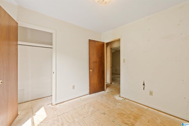 413 DEBBY LANE, Adamsville, AL 35005
