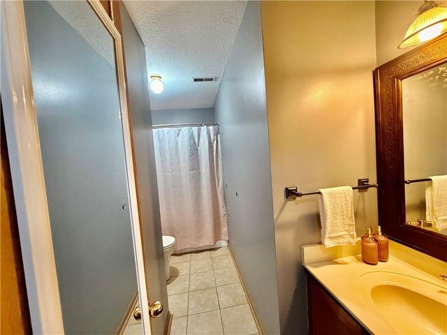 789 Pinewood Street, Gardner, KS 66030