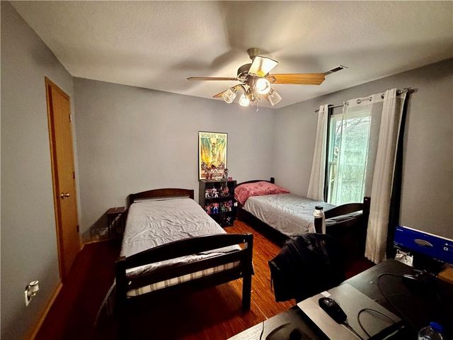 789 Pinewood Street, Gardner, KS 66030