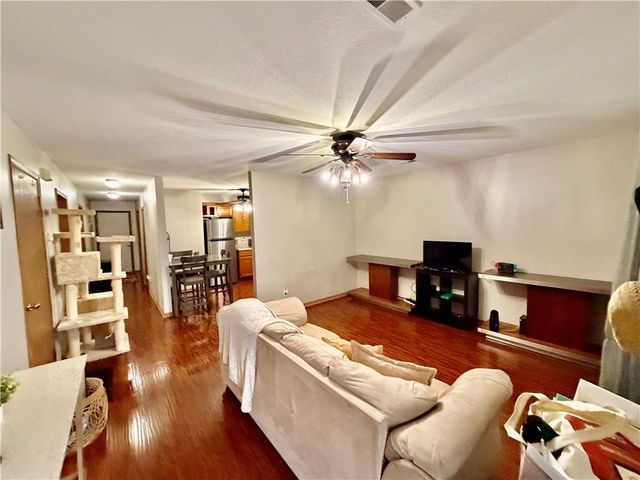 789 Pinewood Street, Gardner, KS 66030