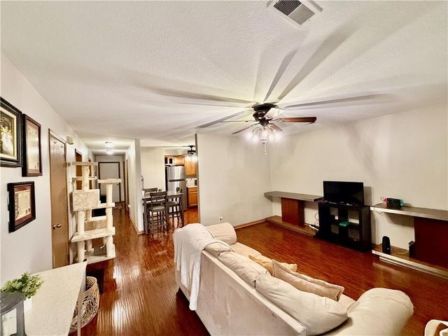 789 Pinewood Street, Gardner, KS 66030