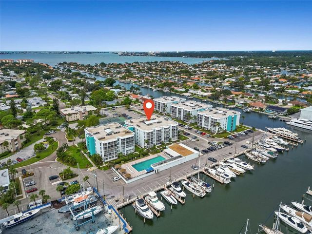 4908 38TH WAY S 501, St Petersburg, FL 33711