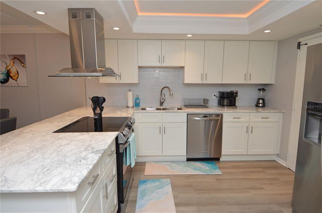 4908 38TH WAY S 501, St Petersburg, FL 33711