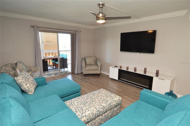 4908 38TH WAY S 501, St Petersburg, FL 33711