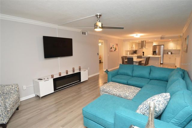 4908 38TH WAY S 501, St Petersburg, FL 33711