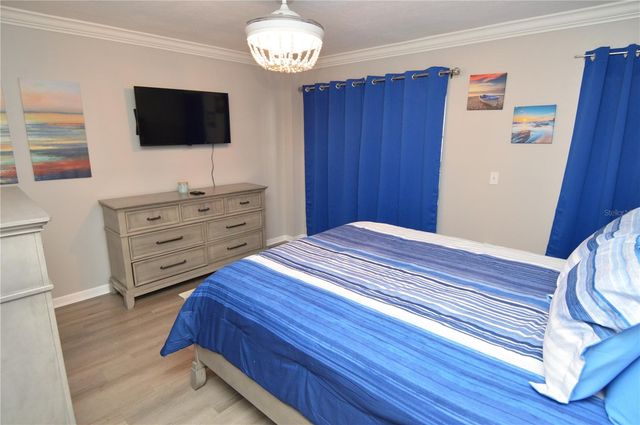 4908 38TH WAY S 501, St Petersburg, FL 33711