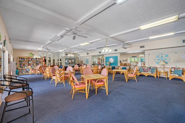 4908 38TH WAY S 501, St Petersburg, FL 33711