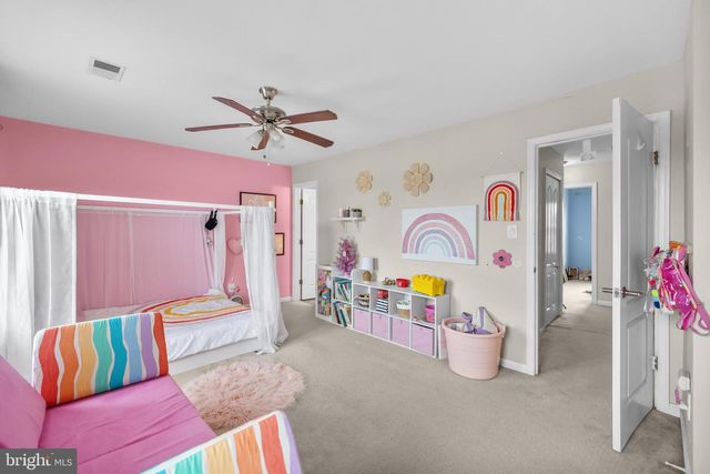 2816 BRIER POND CIR, Woodbridge, VA 22191