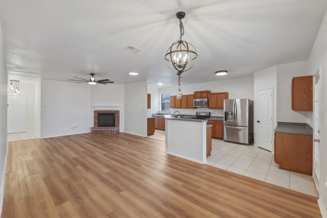 13509 Ponderosa Ranch Road, Fort Worth, TX 76262