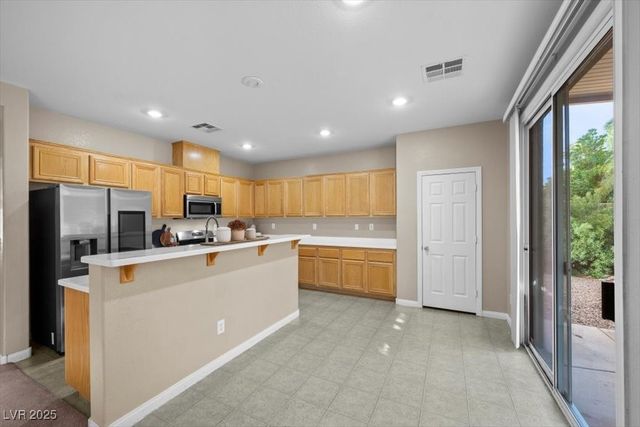 121 Pettswood Drive, Henderson, NV 89002