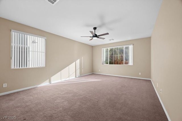 121 Pettswood Drive, Henderson, NV 89002