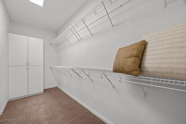 121 Pettswood Drive, Henderson, NV 89002