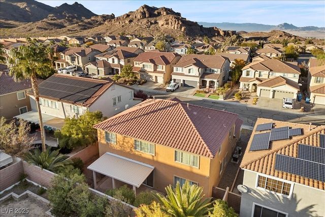 121 Pettswood Drive, Henderson, NV 89002