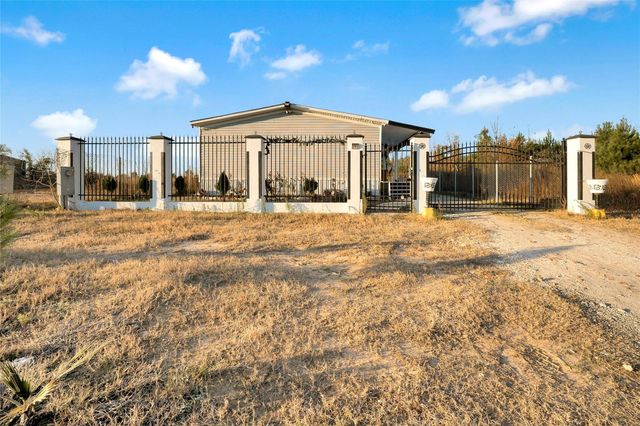 771 Road 5737, Cleveland, TX 77327
