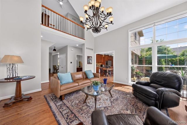 41621 Hempshire Street, Novi, MI 48375