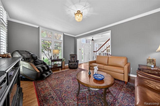 41621 Hempshire Street, Novi, MI 48375