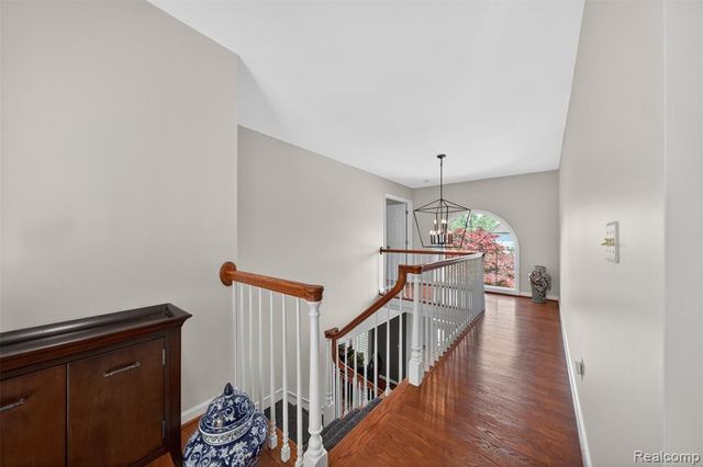 41621 Hempshire Street, Novi, MI 48375