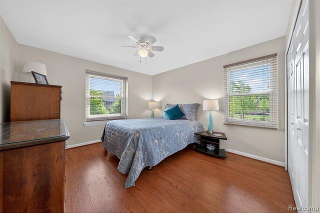 41621 Hempshire Street, Novi, MI 48375