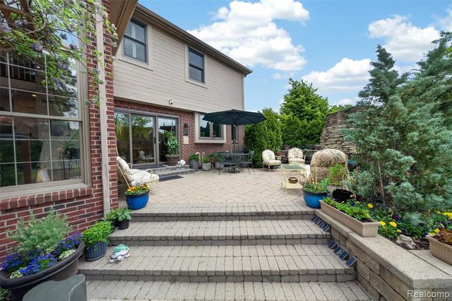 41621 Hempshire Street, Novi, MI 48375