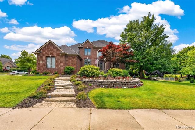41621 Hempshire Street, Novi, MI 48375