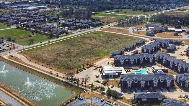 335 S Dodson Road, Rogers, AR 72758